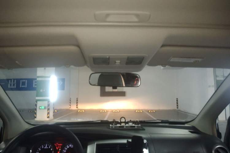 Used Nissan Livina 2013 1.6XL CVT Luxury Edition Headliner