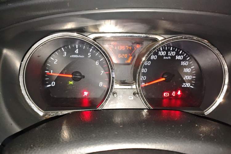 Used Nissan Livina 2013 1.6XE Manual Comfort Edition Instrument Cluster