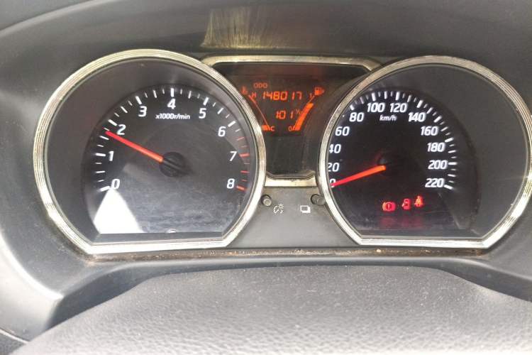 Used Nissan Livina 2013 1.6XE Manual Comfort Edition Instrument Cluster