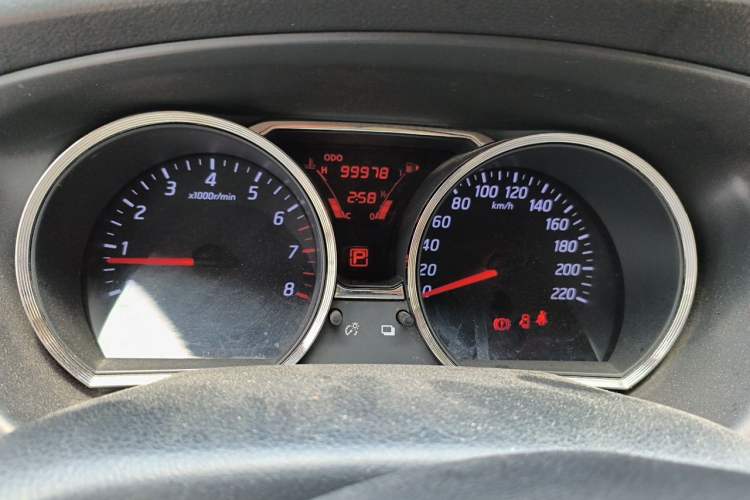 Used Nissan Livina 2013 1.6XE CVT Comfort Edition Instrument Cluster