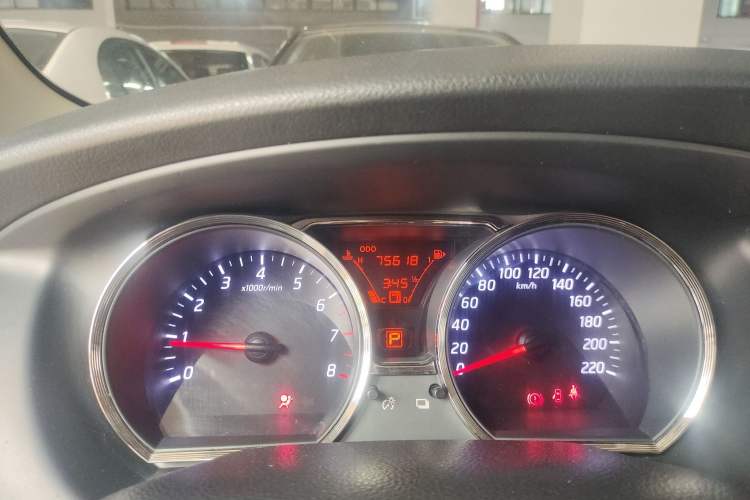Used Nissan Livina 2013 1.6XE CVT Comfort Edition Instrument Cluster