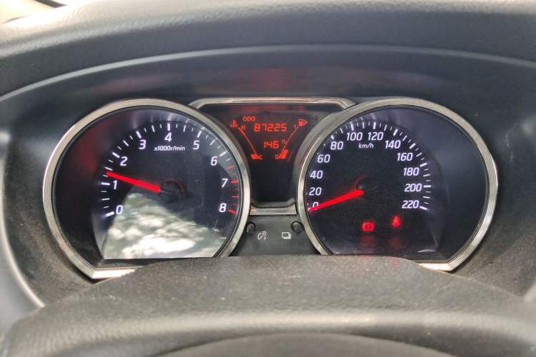 Used Nissan Livina 2013 1.6XE Manual Comfort Edition Instrument Cluster