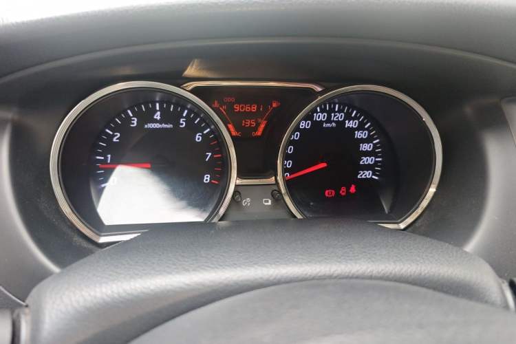 Used Nissan Livina 2013 JINRUI 1.6XV Manual Luxury Edition Instrument Cluster
