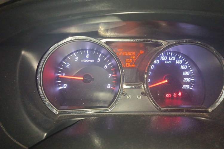 Used Nissan Livina 2013 1.6XE Manual Comfort Edition Instrument Cluster