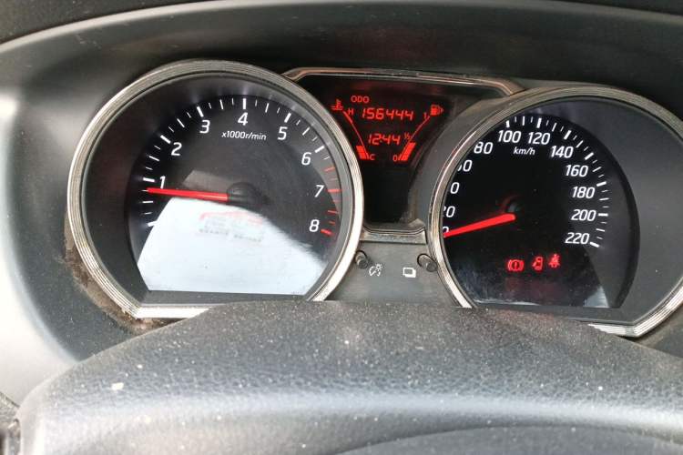 Used Nissan Livina 2013 1.6XE Manual Comfort Edition Instrument Cluster