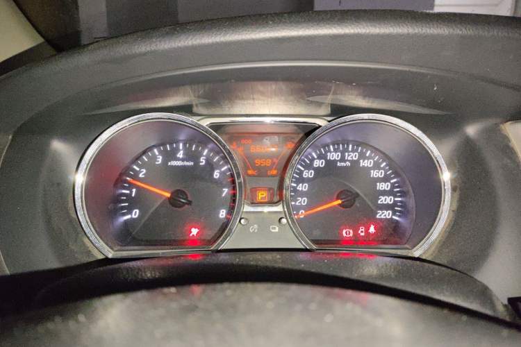 Used Nissan Livina 2013 1.6XE CVT Comfort Edition Instrument Cluster