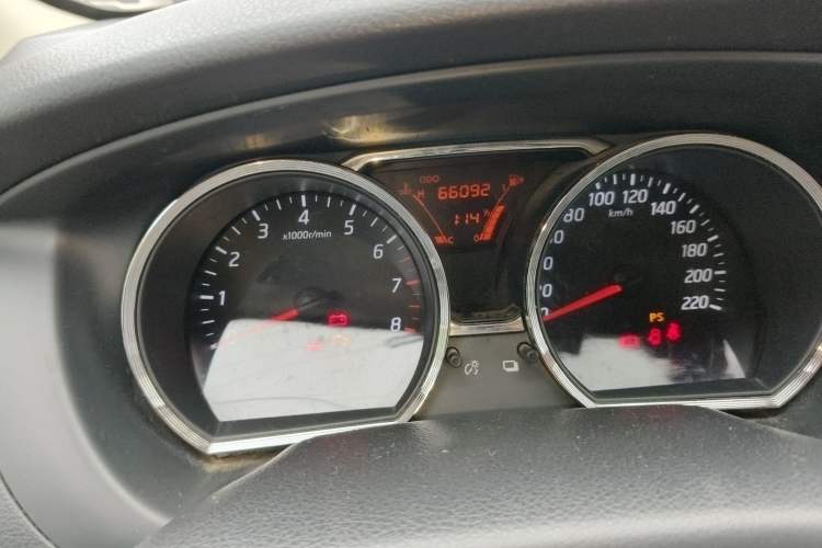 Used Nissan Livina 2013 Jingrui 1.6XL Manual Comfort Edition Instrument Cluster