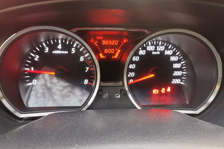 Used Nissan Livina 2013 1.6XE Manual Comfort Edition Instrument Cluster