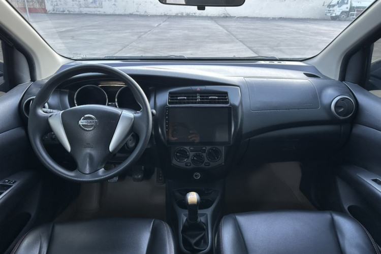 Used Nissan Livina 2013 Jingrui 1.6XL Manual Comfort Edition Interior 1