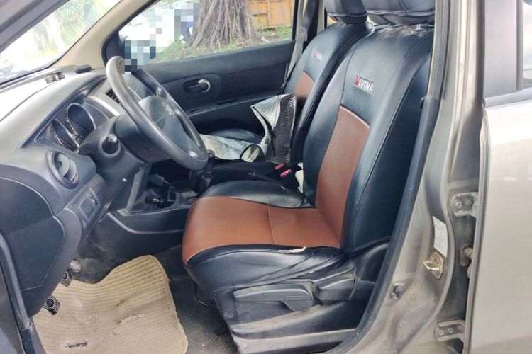 Used Nissan Livina 2013 1.6XE Manual Comfort Edition Left Front Seat