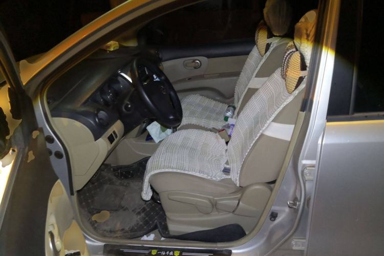Used Nissan Livina 2013 1.6XE CVT Comfort Edition Left Front Seat
