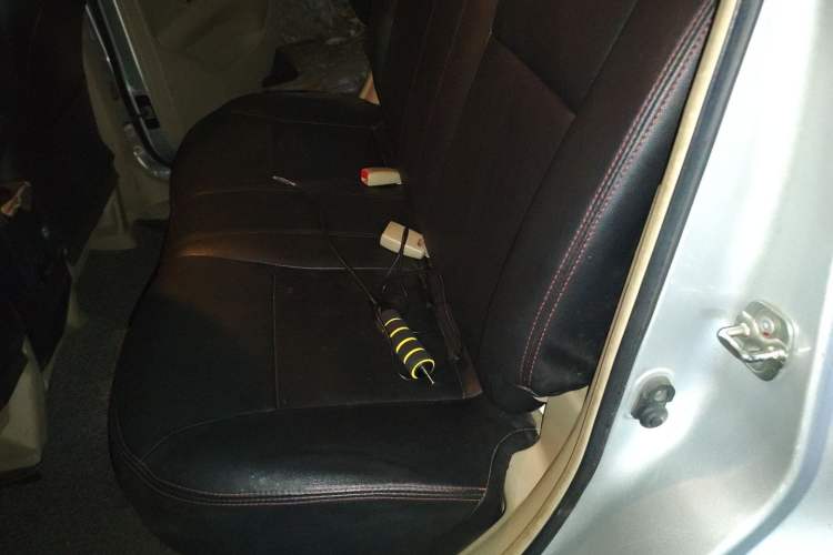 Used Nissan Livina 2013 1.6XE Manual Comfort Edition Left Rear Seat