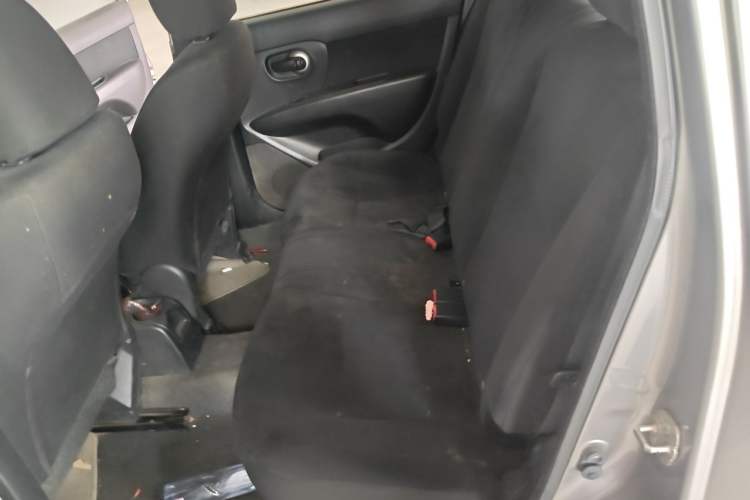 Used Nissan Livina 2013 1.6XE CVT Comfort Edition Left Rear Seat