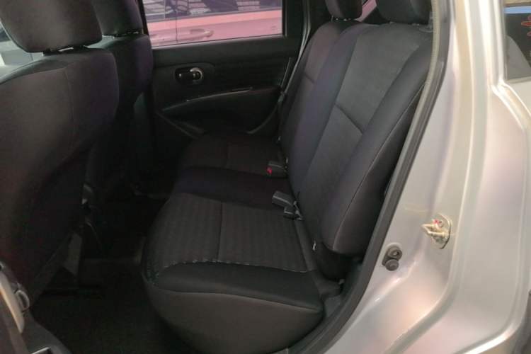 Used Nissan Livina 2013 Jinrui 1.6XL CVT Comfort Edition Left Rear Seat