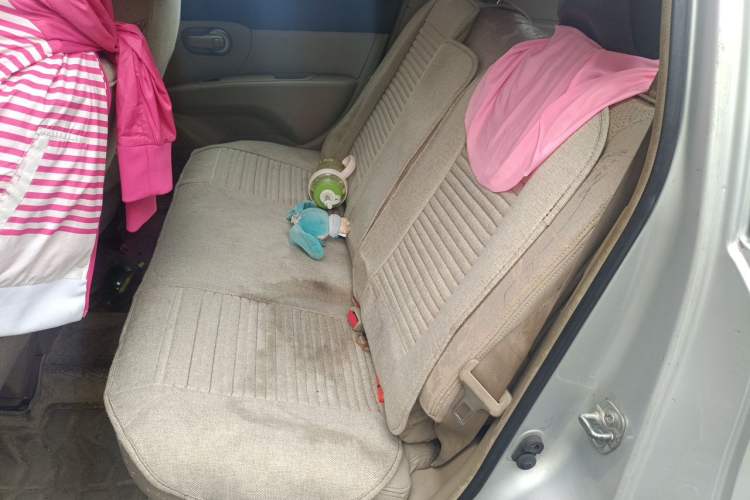 Used Nissan Livina 2013 1.6XE Manual Comfort Edition Left Rear Seat