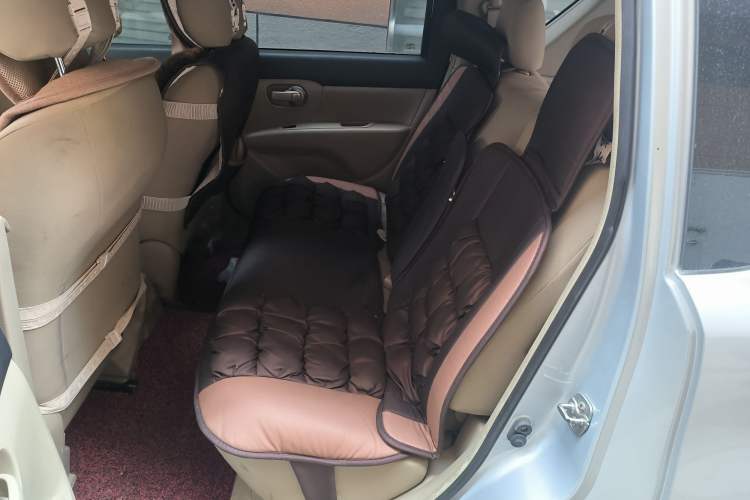 Used Nissan Livina 2013 1.6XE Manual Comfort Edition Left Rear Seat