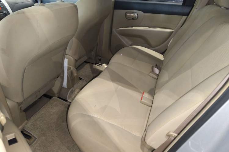 Used Nissan Livina 2013 1.6XE CVT Comfort Edition Left Rear Seat