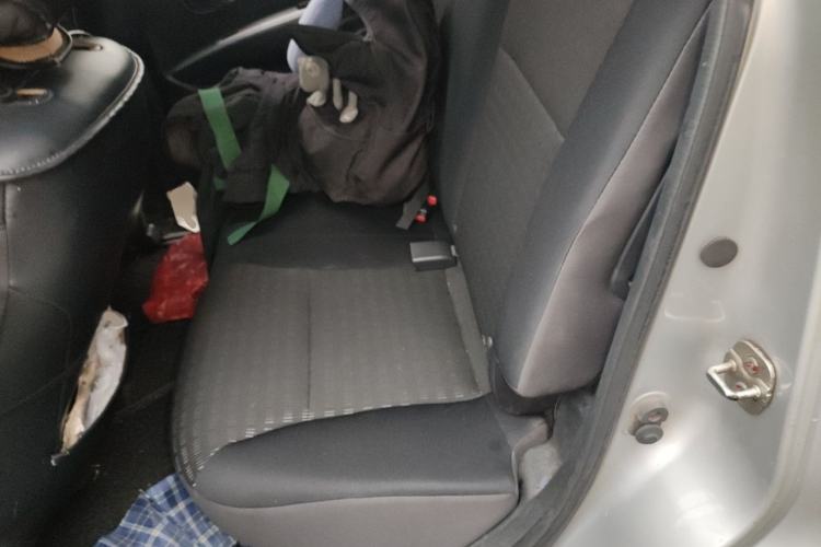Used Nissan Livina 2013 Jinrui 1.6XL CVT Comfort Edition Left Rear Seat
