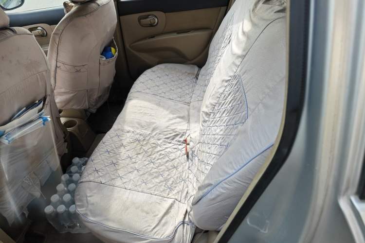 Used Nissan Livina 2013 1.6XE Manual Comfort Edition Left Rear Seat