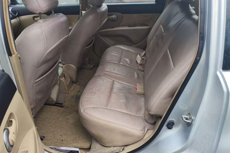 Used Nissan Livina 2013 1.6XE CVT Comfort Edition Left Rear Seat