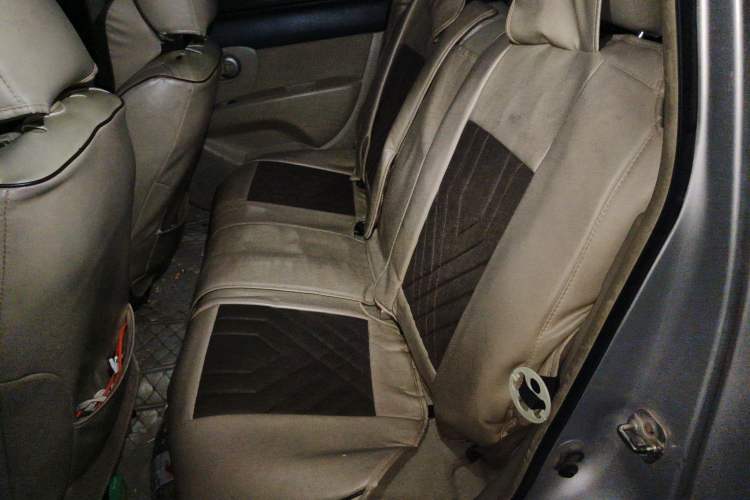 Used Nissan Livina 2013 1.6XL Manual Luxury Edition Left Rear Seat
