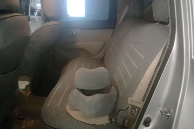 Used Nissan Livina 2013 1.6XL CVT Luxury Edition Left Rear Seat
