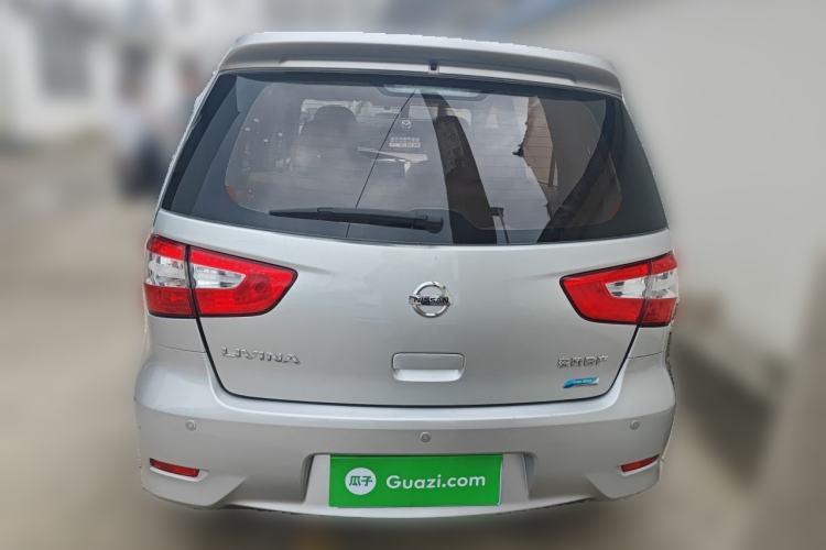Used Nissan Livina 2013 1.6XL Manual Luxury Edition Rear