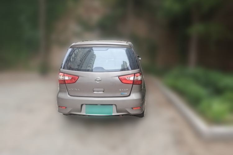 Used Nissan Livina 2013 1.6XE Manual Comfort Edition Rear