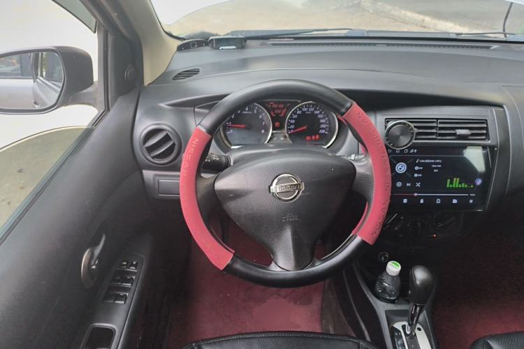 Used Nissan Livina 2013 1.6XE CVT Comfort Edition Steering Wheel