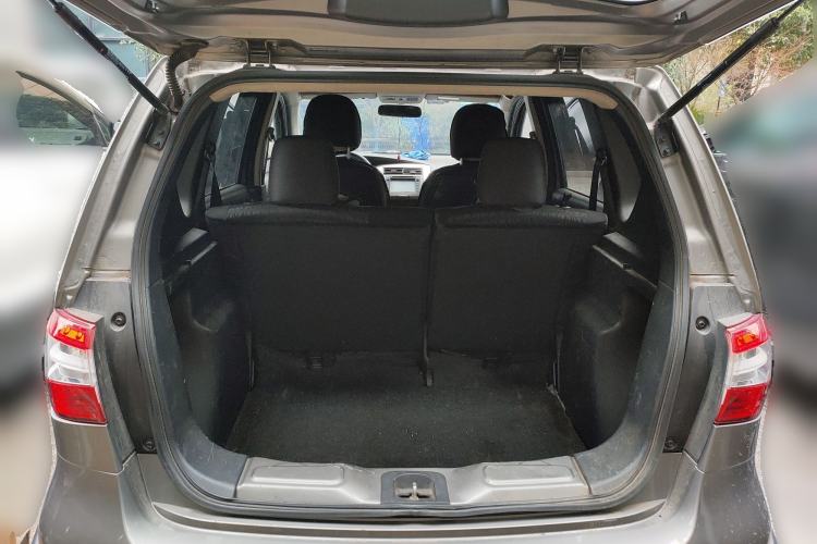 Used Nissan Livina 2013 JINRUI 1.6XV CVT Luxury Edition Trunk