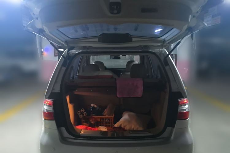 Used Nissan Livina 2013 1.6XL CVT Luxury Edition Trunk