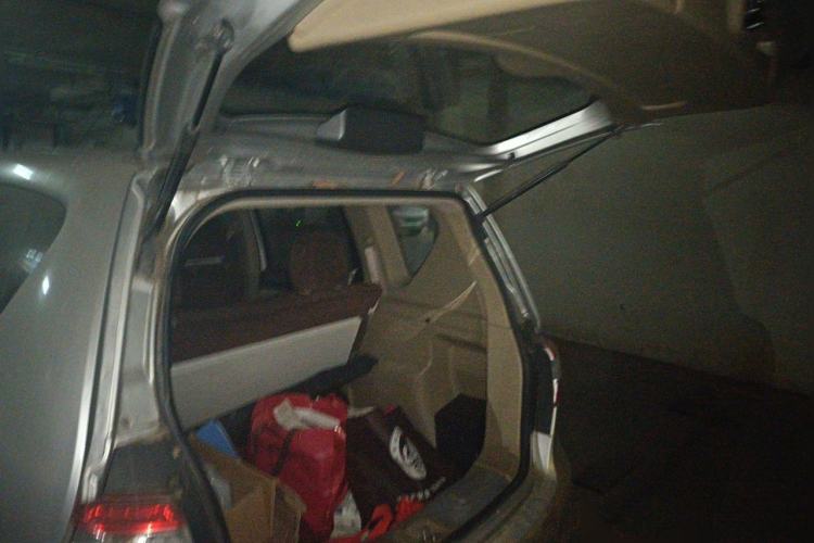 Used Nissan Livina 2013 1.6XE Manual Comfort Edition Trunk