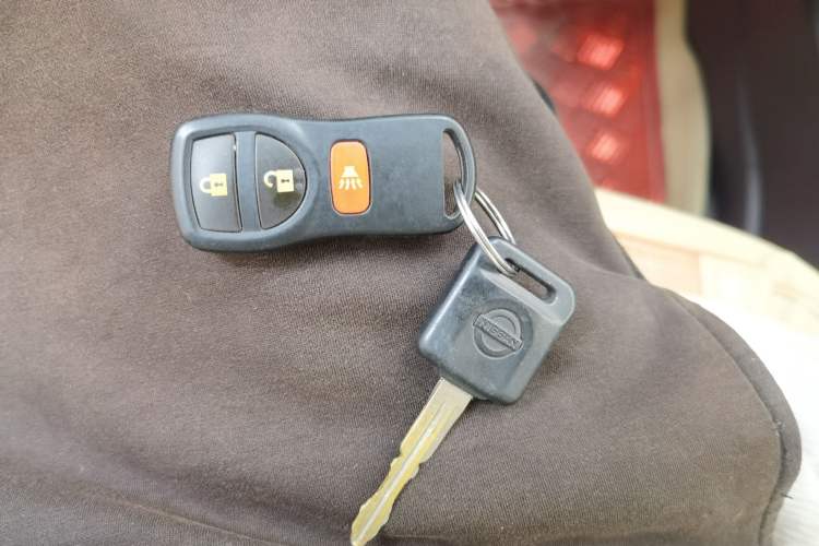 Used Nissan Livina 2013 1.6XE CVT Comfort Edition Vehicle Key