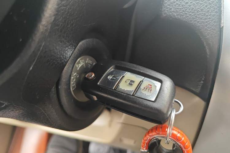 Used Nissan Livina 2013 1.6XL Manual Luxury Edition Vehicle Key
