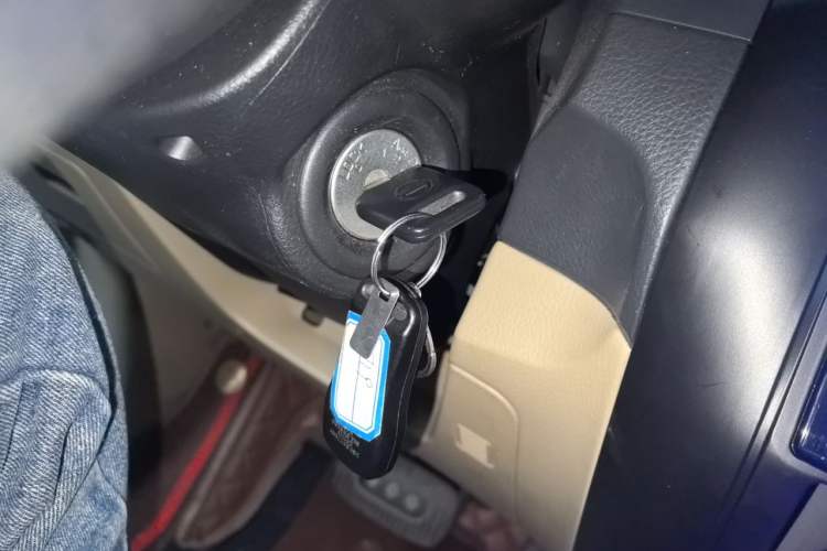 Used Nissan Livina 2013 1.6XL CVT Luxury Edition Vehicle Key