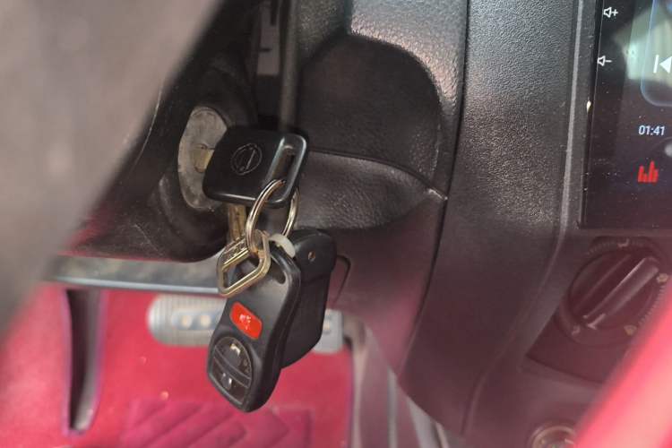 Used Nissan Livina 2013 1.6XE CVT Comfort Edition Vehicle Key