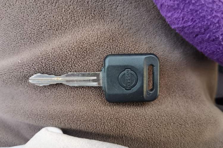 Used Nissan Livina 2013 1.6XE Manual Comfort Edition Vehicle Key