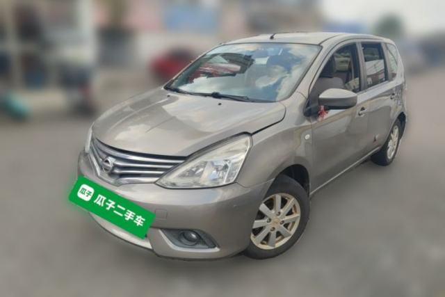 Nissan Livina 2013 1.6XE CVT Comfort Edition usado