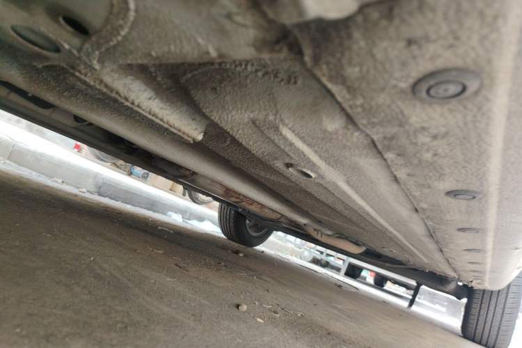 Used Nissan Livina 2013 1.6XE Manual Comfort Edition Chassis Front Left