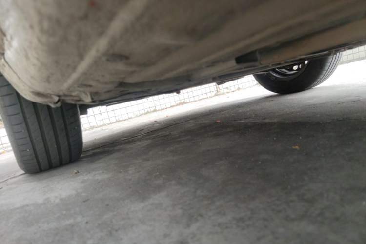 Used Nissan Livina 2013 1.6XE Manual Comfort Edition Chassis Front Left