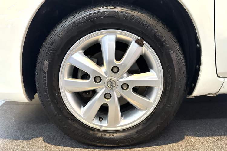 Used Nissan Livina 2013 1.6XE CVT Comfort Edition Exterior 10