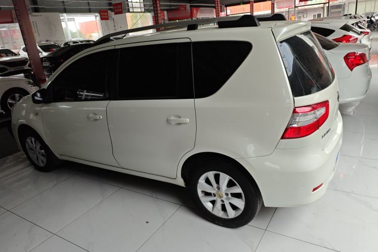 Used Nissan Livina 2013 1.6XE CVT Comfort Edition Exterior 5