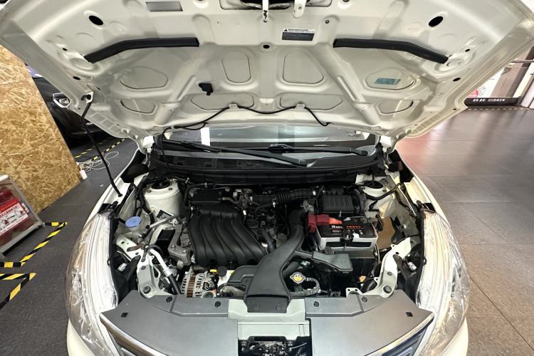 Used Nissan Livina 2013 1.6XE CVT Comfort Edition Exterior 9