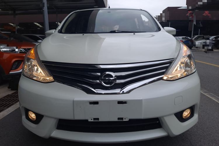 Used Nissan Livina 2013 1.6XL CVT Luxury Edition Front