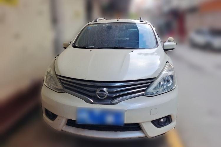 Used Nissan Livina 2013 1.6XE Manual Comfort Edition Front