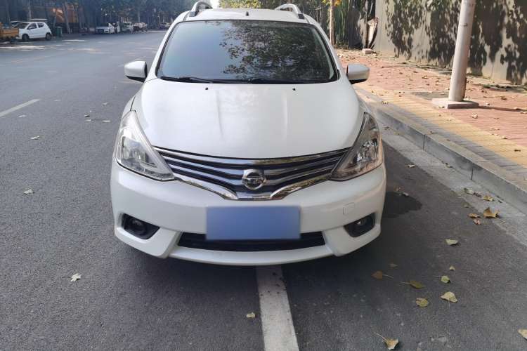 Used Nissan Livina 2013 1.6XE Manual Comfort Edition Front