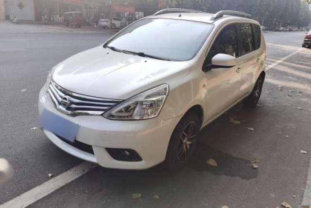 Used Nissan Livina 2013 1.6XE Manual Comfort Edition