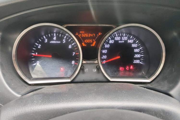 Used Nissan Livina 2013 1.6XL Manual Luxury Edition Instrument Cluster