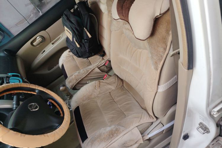 Used Nissan Livina 2013 1.6XE Manual Comfort Edition Left Front Seat