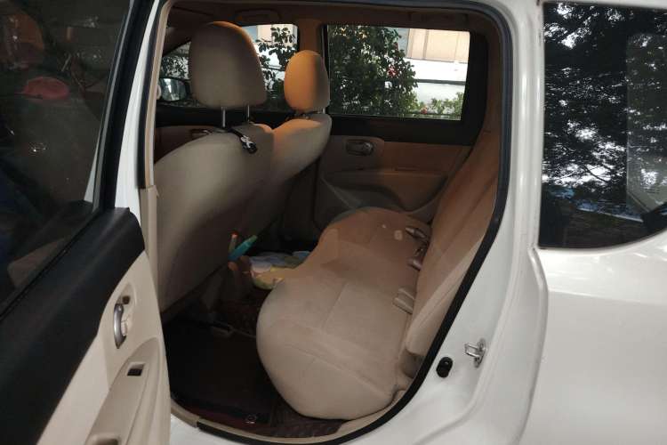 Used Nissan Livina 2013 1.6XE CVT Comfort Edition Left Rear Seat